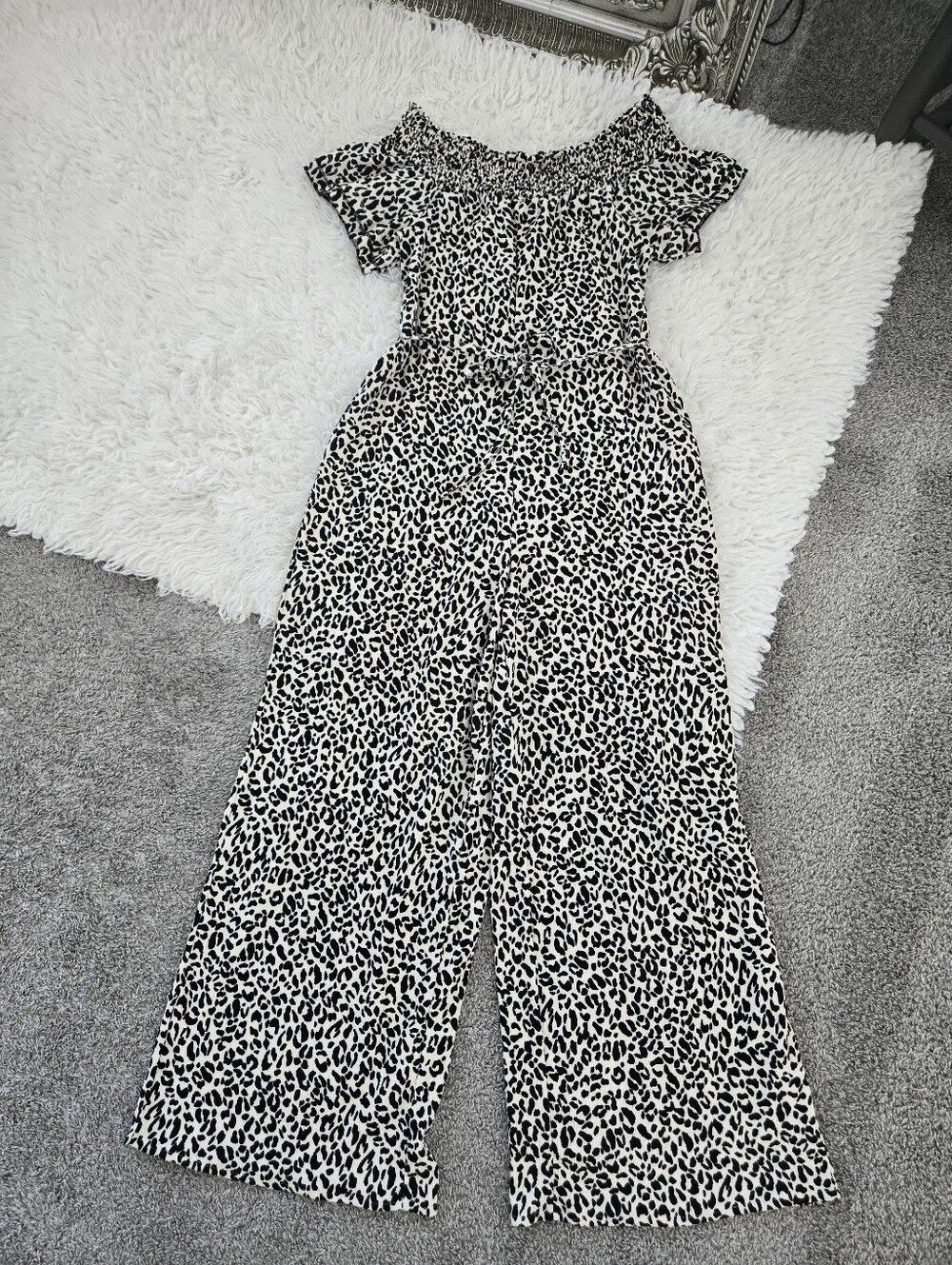 Anthropologie Kyra Off-The-Shoulder Leopard Jumpsuit. Size Medium.